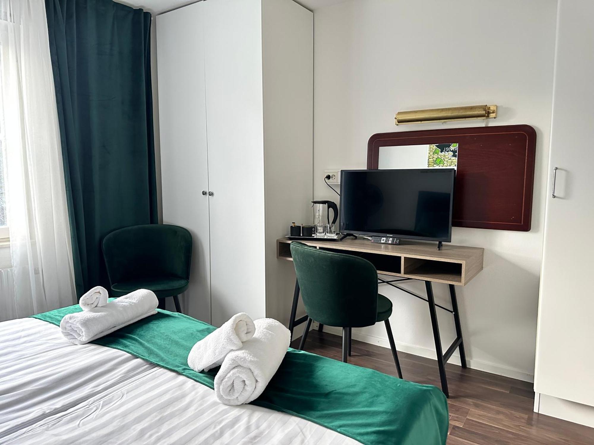 Hotell City Karlshamn Карлсхамн Экстерьер фото